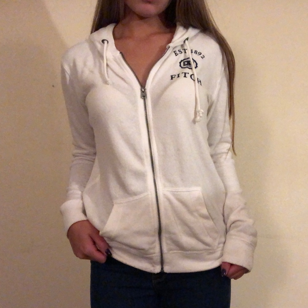 Abercrombie & Fitch White Boyfriend Sweatshirt
